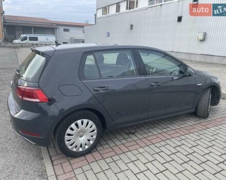 Серый Фольксваген e-Golf, объемом двигателя 0 л и пробегом 84 тыс. км за 15600 $, фото 9 на Automoto.ua