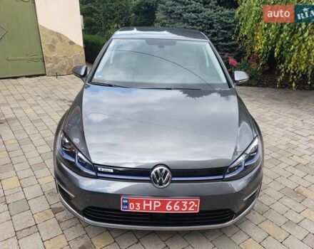 Серый Фольксваген e-Golf, объемом двигателя 0 л и пробегом 65 тыс. км за 13950 $, фото 35 на Automoto.ua