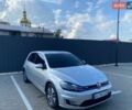 Серый Фольксваген e-Golf, объемом двигателя 0 л и пробегом 74 тыс. км за 14800 $, фото 1 на Automoto.ua