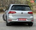 Серый Фольксваген e-Golf, объемом двигателя 0 л и пробегом 100 тыс. км за 12300 $, фото 21 на Automoto.ua