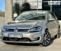 Серый Фольксваген e-Golf, объемом двигателя 0 л и пробегом 5 тыс. км за 20500 $, фото 1 на Automoto.ua