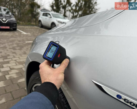 Серый Фольксваген e-Golf, объемом двигателя 0 л и пробегом 91 тыс. км за 15099 $, фото 127 на Automoto.ua