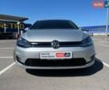 Серый Фольксваген e-Golf, объемом двигателя 0 л и пробегом 58 тыс. км за 19700 $, фото 1 на Automoto.ua