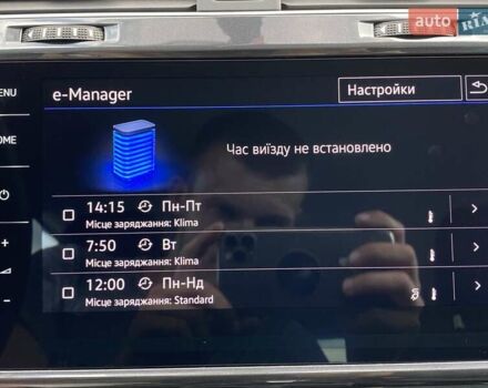 Серый Фольксваген e-Golf, объемом двигателя 0 л и пробегом 30 тыс. км за 14400 $, фото 35 на Automoto.ua