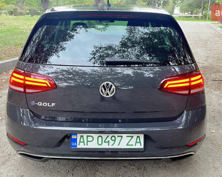 Серый Фольксваген e-Golf, объемом двигателя 0 л и пробегом 59 тыс. км за 15400 $, фото 10 на Automoto.ua