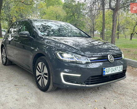 Серый Фольксваген e-Golf, объемом двигателя 0 л и пробегом 59 тыс. км за 15400 $, фото 2 на Automoto.ua