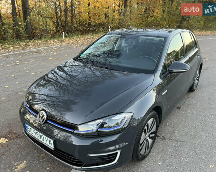 Серый Фольксваген e-Golf, объемом двигателя 0 л и пробегом 69 тыс. км за 12950 $, фото 9 на Automoto.ua
