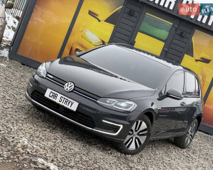 Серый Фольксваген e-Golf, объемом двигателя 0 л и пробегом 53 тыс. км за 12999 $, фото 17 на Automoto.ua