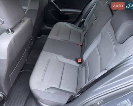 Серый Фольксваген e-Golf, объемом двигателя 0 л и пробегом 60 тыс. км за 16900 $, фото 48 на Automoto.ua