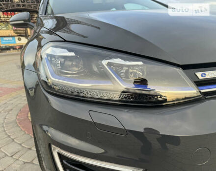 Сірий Фольксваген e-Golf, об'ємом двигуна 0 л та пробігом 35 тис. км за 17900 $, фото 6 на Automoto.ua