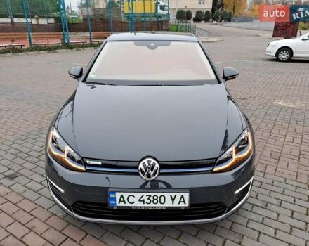 Серый Фольксваген e-Golf, объемом двигателя 0 л и пробегом 54 тыс. км за 16500 $, фото 8 на Automoto.ua