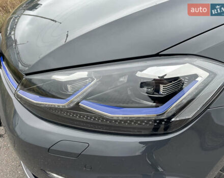 Сірий Фольксваген e-Golf, об'ємом двигуна 0 л та пробігом 40 тис. км за 16500 $, фото 6 на Automoto.ua