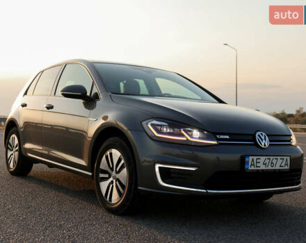 Сірий Фольксваген e-Golf, об'ємом двигуна 0 л та пробігом 77 тис. км за 14600 $, фото 8 на Automoto.ua
