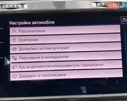 Серый Фольксваген e-Golf, объемом двигателя 0 л и пробегом 30 тыс. км за 14400 $, фото 38 на Automoto.ua