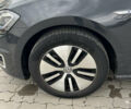 Серый Фольксваген e-Golf, объемом двигателя 0 л и пробегом 45 тыс. км за 14800 $, фото 24 на Automoto.ua