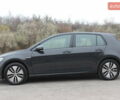 Серый Фольксваген e-Golf, объемом двигателя 0 л и пробегом 65 тыс. км за 13999 $, фото 10 на Automoto.ua