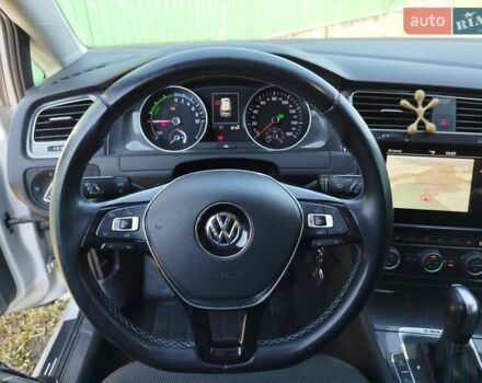 Сірий Фольксваген e-Golf, об'ємом двигуна 0 л та пробігом 73 тис. км за 14999 $, фото 26 на Automoto.ua