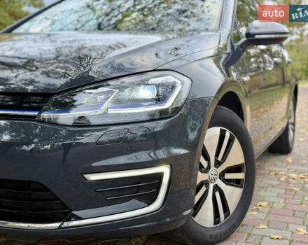 Фольксваген e-Golf 2020 в Кропивницком (Кировограде) на Automoto.ua Серый Фольксваген e-Golf, объемом двигателя 0 л и пробегом 125 тыс. км за 14550 $, фото 3 на Automoto.ua