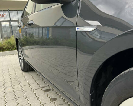 Серый Фольксваген e-Golf, объемом двигателя 0 л и пробегом 45 тыс. км за 14800 $, фото 16 на Automoto.ua