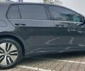 Серый Фольксваген e-Golf, объемом двигателя 0 л и пробегом 95 тыс. км за 14500 $, фото 8 на Automoto.ua