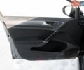Серый Фольксваген e-Golf, объемом двигателя 0 л и пробегом 101 тыс. км за 14150 $, фото 9 на Automoto.ua
