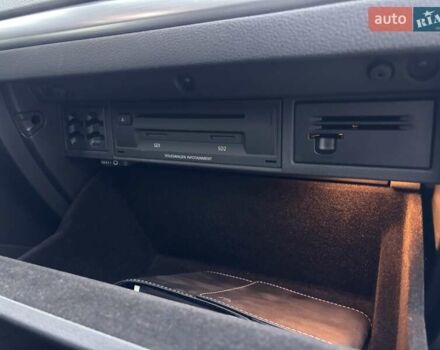 Серый Фольксваген e-Golf, объемом двигателя 0 л и пробегом 60 тыс. км за 16900 $, фото 56 на Automoto.ua