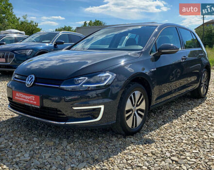 Серый Фольксваген e-Golf, объемом двигателя 0 л и пробегом 27 тыс. км за 14400 $, фото 3 на Automoto.ua