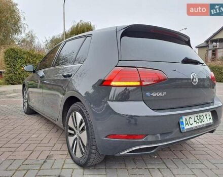 Серый Фольксваген e-Golf, объемом двигателя 0 л и пробегом 54 тыс. км за 16500 $, фото 12 на Automoto.ua