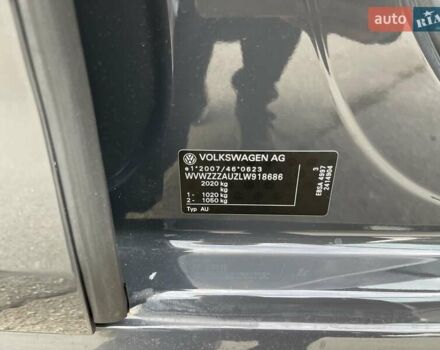 Серый Фольксваген e-Golf, объемом двигателя 0 л и пробегом 103 тыс. км за 13300 $, фото 32 на Automoto.ua