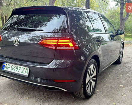 Серый Фольксваген e-Golf, объемом двигателя 0 л и пробегом 59 тыс. км за 15400 $, фото 11 на Automoto.ua