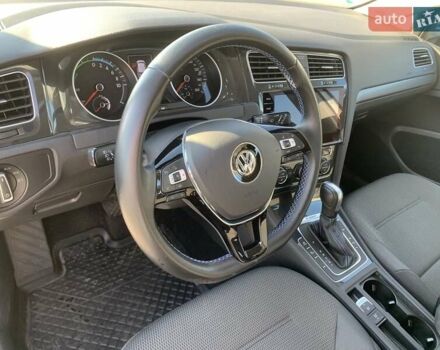 Сірий Фольксваген e-Golf, об'ємом двигуна 0 л та пробігом 20 тис. км за 16700 $, фото 10 на Automoto.ua