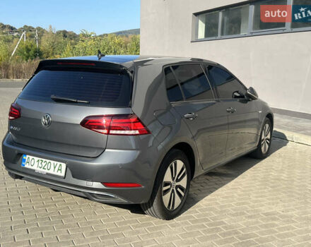 Серый Фольксваген e-Golf, объемом двигателя 0 л и пробегом 67 тыс. км за 12999 $, фото 7 на Automoto.ua
