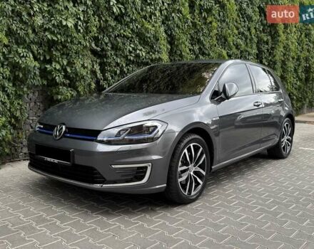 Сірий Фольксваген e-Golf, об'ємом двигуна 0 л та пробігом 49 тис. км за 19200 $, фото 1 на Automoto.ua