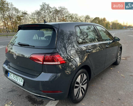 Серый Фольксваген e-Golf, объемом двигателя 0 л и пробегом 69 тыс. км за 12950 $, фото 4 на Automoto.ua