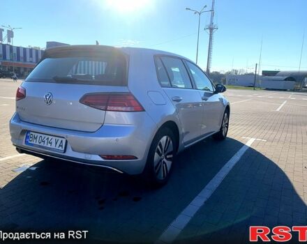 Серый Фольксваген e-Golf, объемом двигателя 0 л и пробегом 21 тыс. км за 16700 $, фото 3 на Automoto.ua
