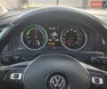 Серый Фольксваген e-Golf, объемом двигателя 0 л и пробегом 61 тыс. км за 14500 $, фото 14 на Automoto.ua
