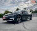 Серый Фольксваген e-Golf, объемом двигателя 0 л и пробегом 103 тыс. км за 13300 $, фото 8 на Automoto.ua