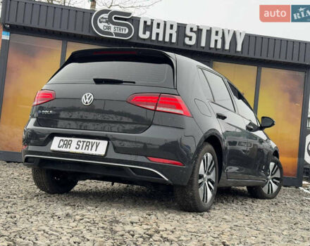 Серый Фольксваген e-Golf, объемом двигателя 0 л и пробегом 53 тыс. км за 12999 $, фото 37 на Automoto.ua