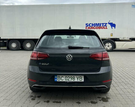Серый Фольксваген e-Golf, объемом двигателя 0 л и пробегом 45 тыс. км за 14800 $, фото 5 на Automoto.ua