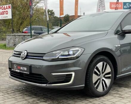 Серый Фольксваген e-Golf, объемом двигателя 0 л и пробегом 108 тыс. км за 13499 $, фото 3 на Automoto.ua