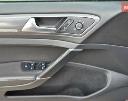 Сірий Фольксваген e-Golf, об'ємом двигуна 0 л та пробігом 81 тис. км за 15600 $, фото 26 на Automoto.ua