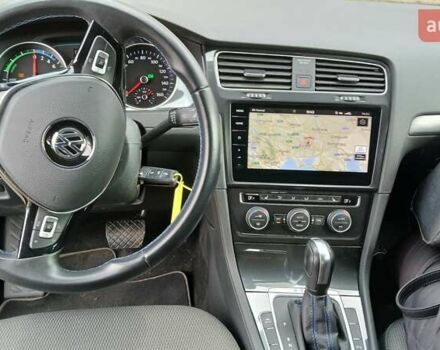 Сірий Фольксваген e-Golf, об'ємом двигуна 0 л та пробігом 29 тис. км за 16000 $, фото 12 на Automoto.ua