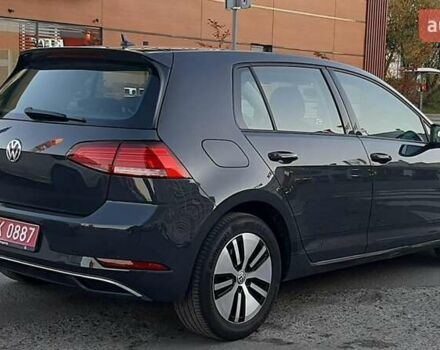 Серый Фольксваген e-Golf, объемом двигателя 0 л и пробегом 140 тыс. км за 12300 $, фото 6 на Automoto.ua