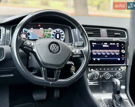 Фольксваген e-Golf 2020 в Кропивницком (Кировограде) на Automoto.ua Серый Фольксваген e-Golf, объемом двигателя 0 л и пробегом 125 тыс. км за 14550 $, фото 34 на Automoto.ua