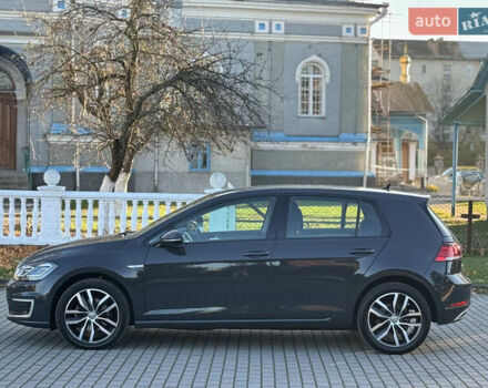 Сірий Фольксваген e-Golf, об'ємом двигуна 0 л та пробігом 51 тис. км за 13499 $, фото 40 на Automoto.ua
