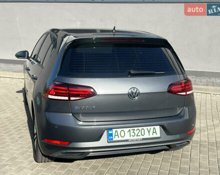 Серый Фольксваген e-Golf, объемом двигателя 0 л и пробегом 67 тыс. км за 12999 $, фото 8 на Automoto.ua