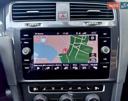 Фольксваген e-Golf 2020 в Кропивницком (Кировограде) на Automoto.ua Серый Фольксваген e-Golf, объемом двигателя 0 л и пробегом 125 тыс. км за 14550 $, фото 44 на Automoto.ua