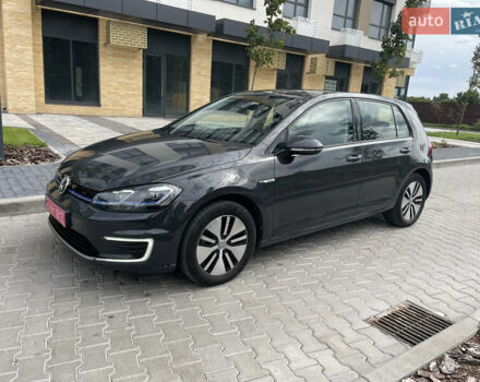 Серый Фольксваген e-Golf, объемом двигателя 0 л и пробегом 91 тыс. км за 12900 $, фото 22 на Automoto.ua