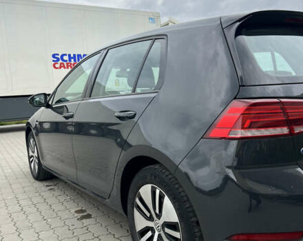 Серый Фольксваген e-Golf, объемом двигателя 0 л и пробегом 45 тыс. км за 14800 $, фото 14 на Automoto.ua