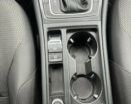 Серый Фольксваген e-Golf, объемом двигателя 0 л и пробегом 45 тыс. км за 14800 $, фото 31 на Automoto.ua